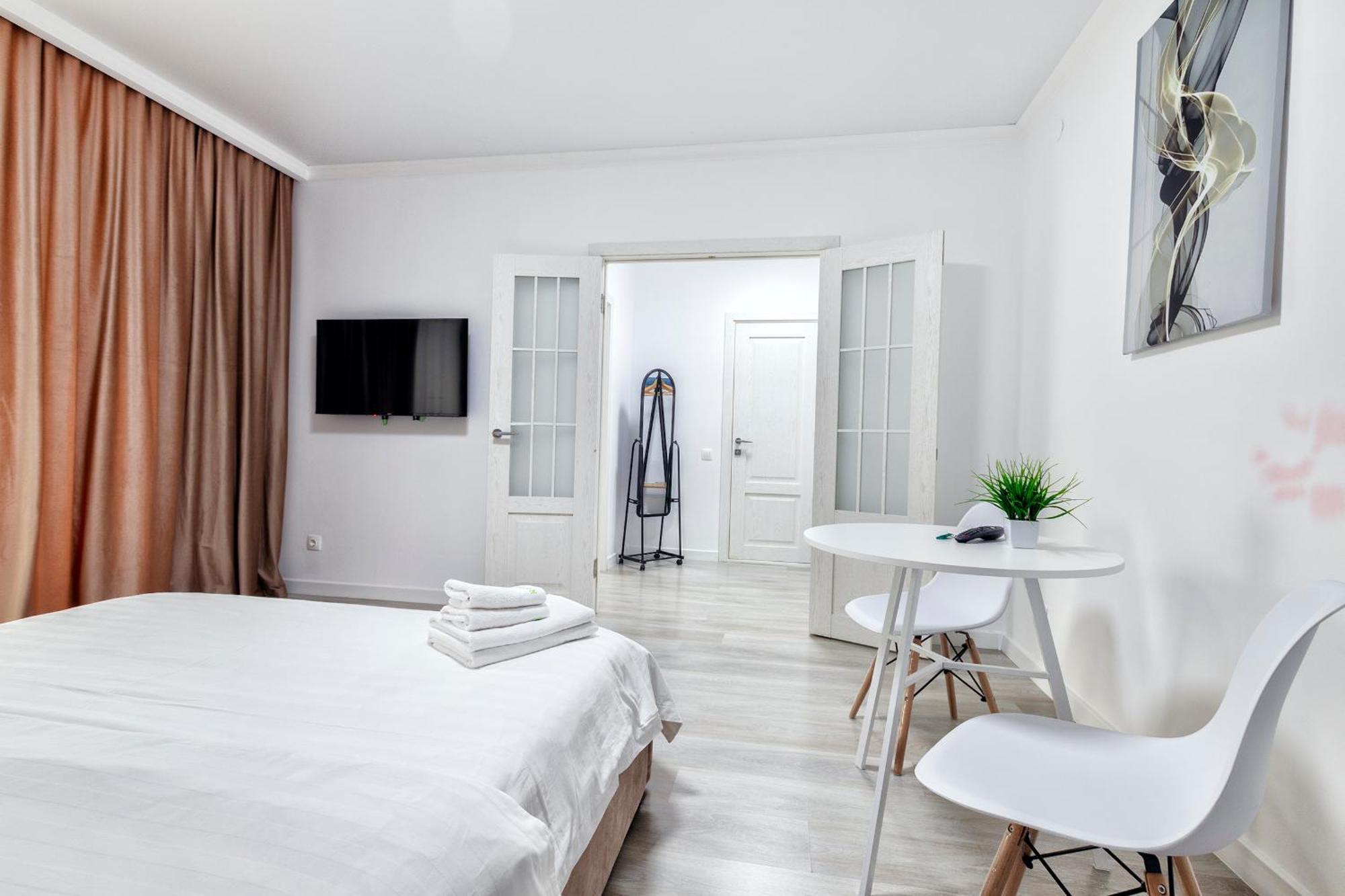 Raisson Aparthotel Af96 Хан Шатыр Akmola Esterno foto